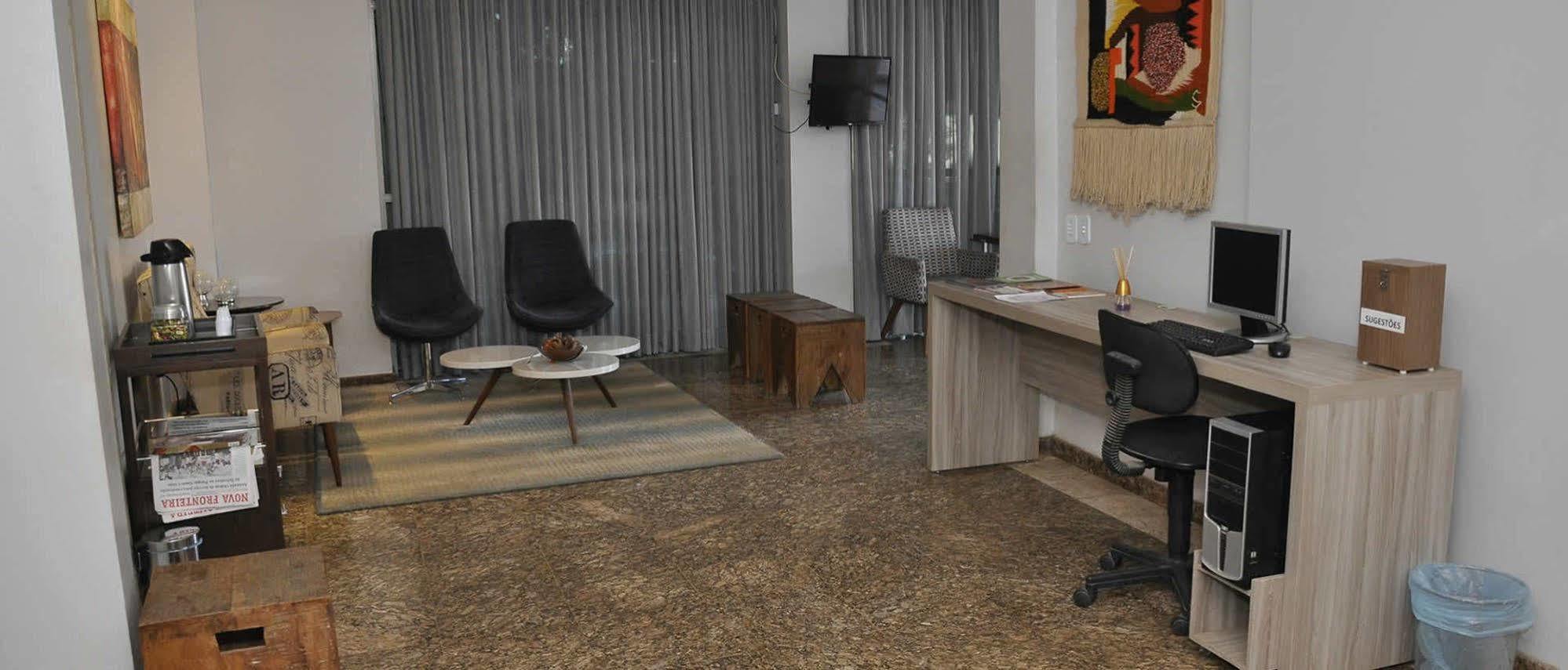 Center Apart Hotel Баррейрас Экстерьер фото